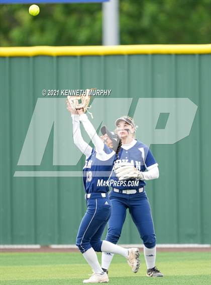 Thumbnail 3 in Bryan @ Midlothian photogallery.