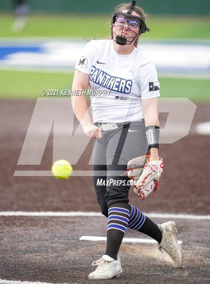 Thumbnail 3 in Bryan @ Midlothian photogallery.