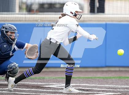 Thumbnail 3 in Bryan @ Midlothian photogallery.