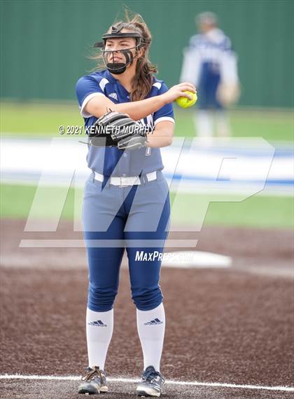 Thumbnail 1 in Bryan @ Midlothian photogallery.