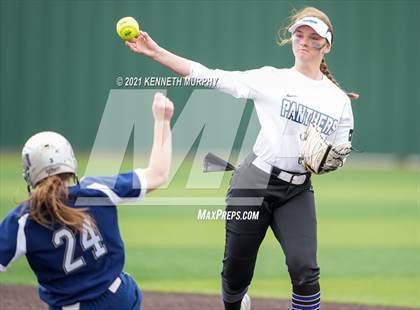 Thumbnail 2 in Bryan @ Midlothian photogallery.