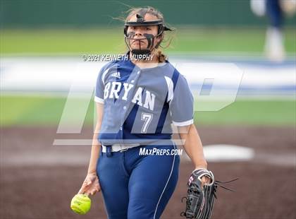 Thumbnail 2 in Bryan @ Midlothian photogallery.