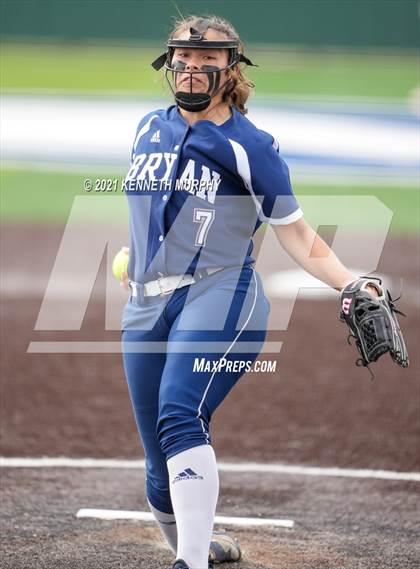 Thumbnail 3 in Bryan @ Midlothian photogallery.