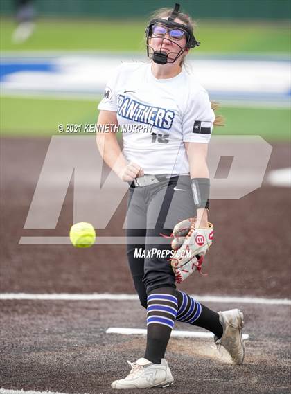 Thumbnail 2 in Bryan @ Midlothian photogallery.
