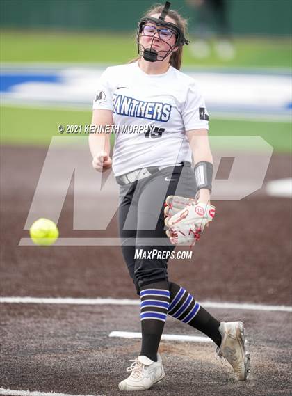 Thumbnail 3 in Bryan @ Midlothian photogallery.