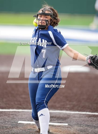 Thumbnail 2 in Bryan @ Midlothian photogallery.
