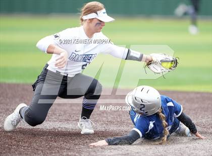 Thumbnail 2 in Bryan @ Midlothian photogallery.