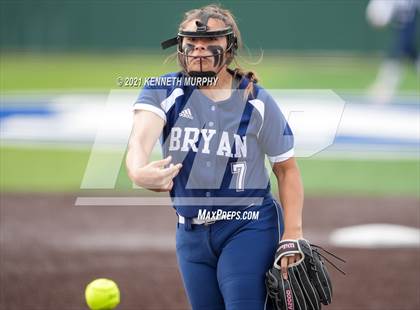 Thumbnail 3 in Bryan @ Midlothian photogallery.