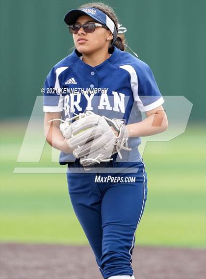 Thumbnail 3 in Bryan @ Midlothian photogallery.