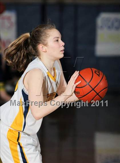 Thumbnail 3 in Notre Dame vs. Soquel (CIF CCS Playoffs) photogallery.