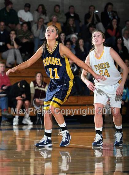 Thumbnail 1 in Notre Dame vs. Soquel (CIF CCS Playoffs) photogallery.