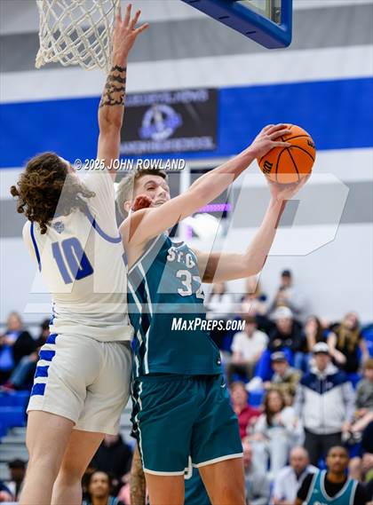 Thumbnail 1 in Siegel @ Lebanon (TSSAA 4A Regional) photogallery.