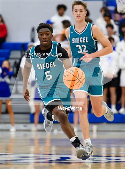Thumbnail 1 in Siegel @ Lebanon (TSSAA 4A Regional) photogallery.
