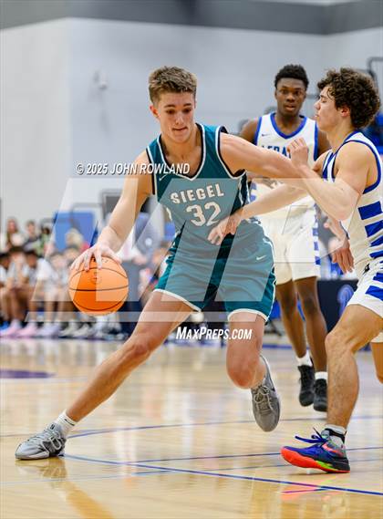 Thumbnail 1 in Siegel @ Lebanon (TSSAA 4A Regional) photogallery.