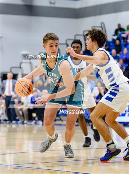 Thumbnail 2 in Siegel @ Lebanon (TSSAA 4A Regional) photogallery.