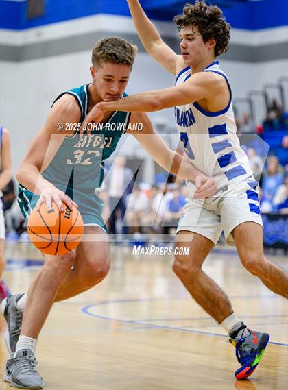 Thumbnail 3 in Siegel @ Lebanon (TSSAA 4A Regional) photogallery.