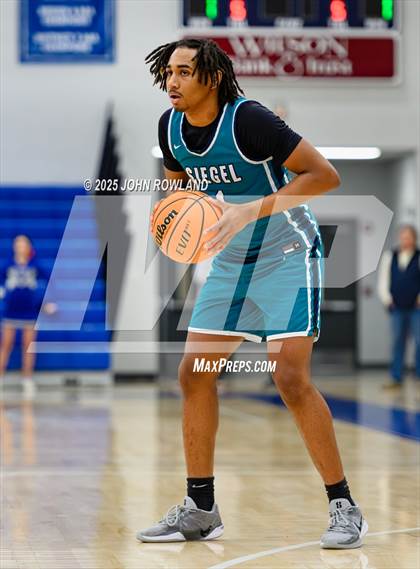 Thumbnail 1 in Siegel @ Lebanon (TSSAA 4A Regional) photogallery.