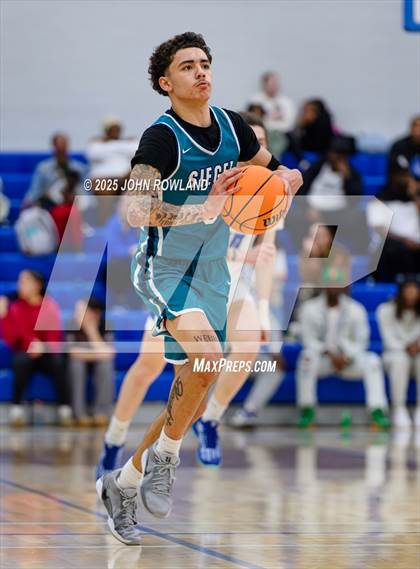 Thumbnail 1 in Siegel @ Lebanon (TSSAA 4A Regional) photogallery.