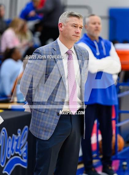 Thumbnail 3 in Siegel @ Lebanon (TSSAA 4A Regional) photogallery.