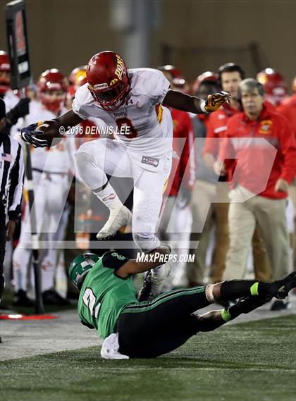 Thumbnail 1 in Cathedral Catholic vs. St. Mary's (CIF State Division 1AA Final) photogallery.