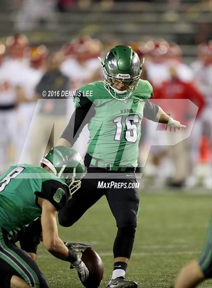 Thumbnail 3 in Cathedral Catholic vs. St. Mary's (CIF State Division 1AA Final) photogallery.