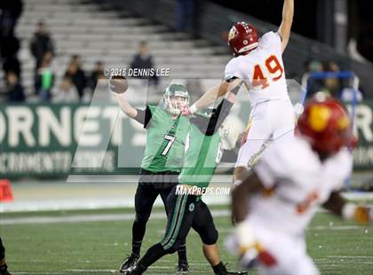 Thumbnail 2 in Cathedral Catholic vs. St. Mary's (CIF State Division 1AA Final) photogallery.