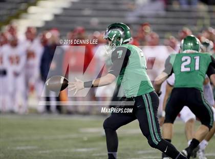 Thumbnail 2 in Cathedral Catholic vs. St. Mary's (CIF State Division 1AA Final) photogallery.