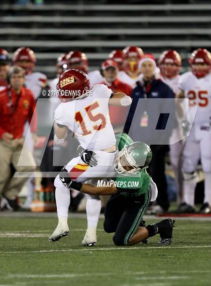 Thumbnail 3 in Cathedral Catholic vs. St. Mary's (CIF State Division 1AA Final) photogallery.