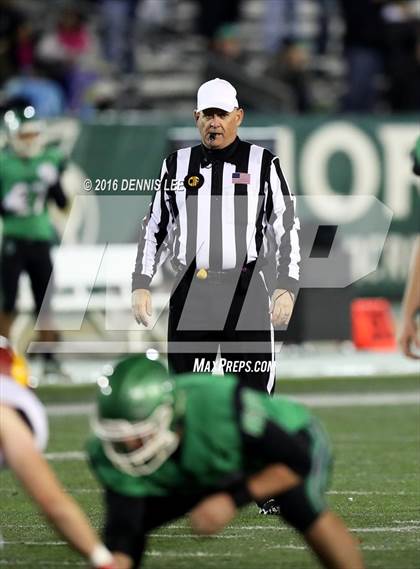 Thumbnail 1 in Cathedral Catholic vs. St. Mary's (CIF State Division 1AA Final) photogallery.