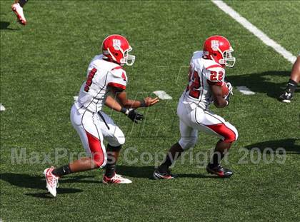 Thumbnail 2 in Westerville South vs. Davidson (Kirk Herbstreit Varsity Football Series) photogallery.