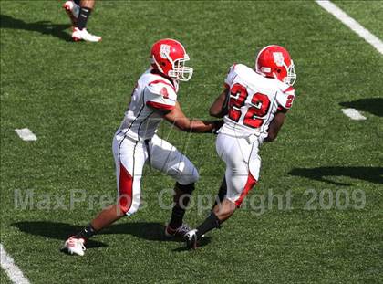 Thumbnail 1 in Westerville South vs. Davidson (Kirk Herbstreit Varsity Football Series) photogallery.