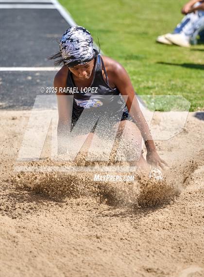 Thumbnail 2 in Spartan Relays (Long Jump) photogallery.