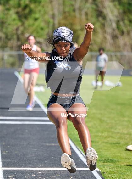 Thumbnail 1 in Spartan Relays (Long Jump) photogallery.