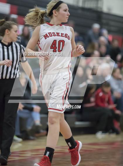Thumbnail 1 in Arrowhead @ Muskego photogallery.