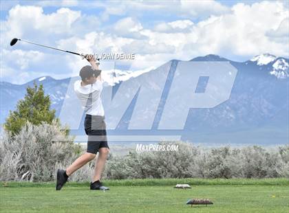 Thumbnail 3 in NMAA 4A District Championship photogallery.