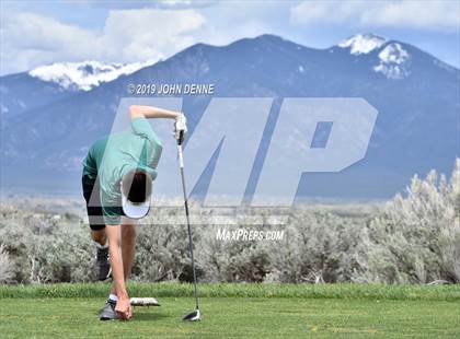 Thumbnail 2 in NMAA 4A District Championship photogallery.