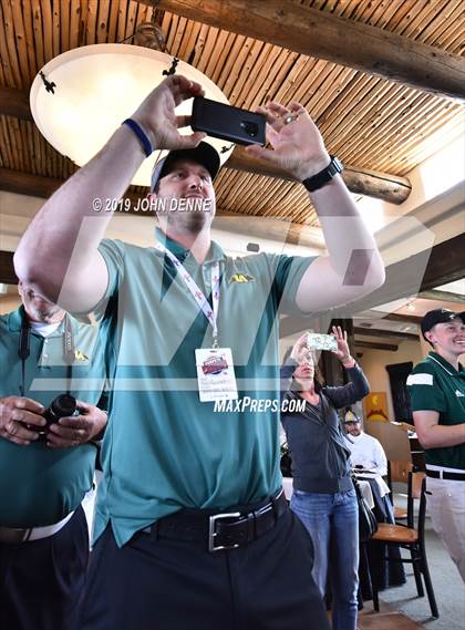 Thumbnail 2 in NMAA 4A District Championship photogallery.