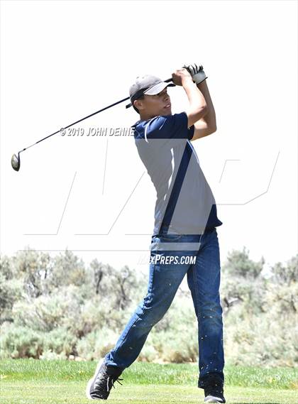 Thumbnail 1 in NMAA 4A District Championship photogallery.
