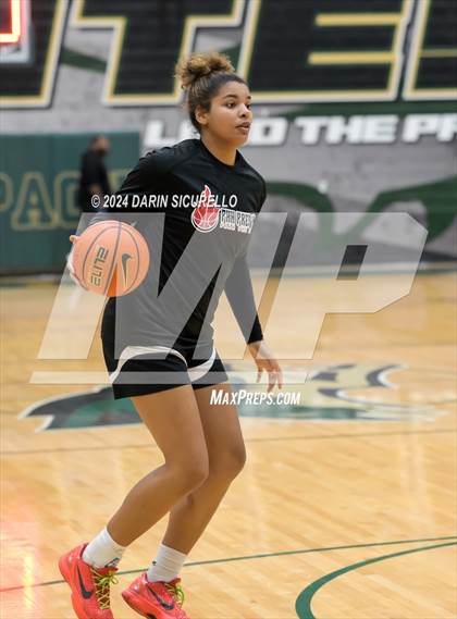 Thumbnail 3 in IMG Academy vs. PHH Prep National (Nike Tournament of Champions) photogallery.