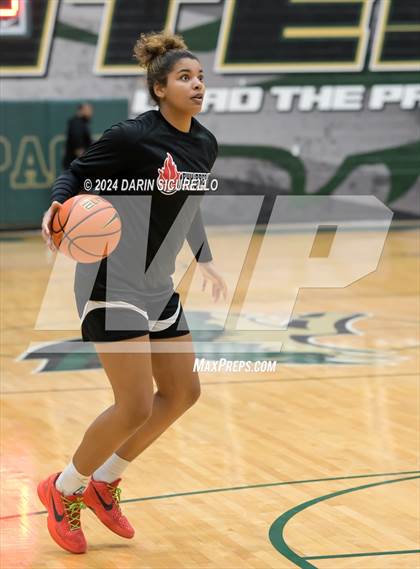 Thumbnail 2 in IMG Academy vs. PHH Prep National (Nike Tournament of Champions) photogallery.