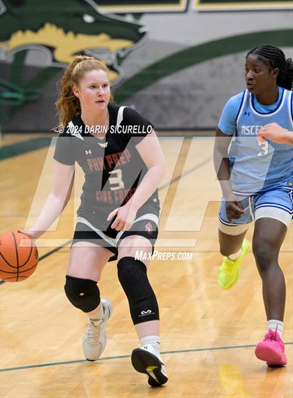 Thumbnail 2 in IMG Academy vs. PHH Prep National (Nike Tournament of Champions) photogallery.