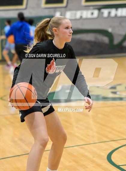 Thumbnail 2 in IMG Academy vs. PHH Prep National (Nike Tournament of Champions) photogallery.