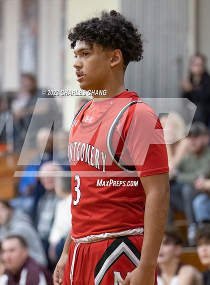 Thumbnail 2 in Montgomery vs Piner photogallery.