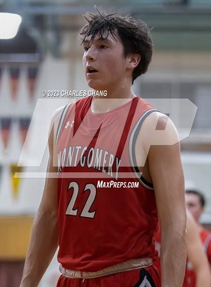 Thumbnail 2 in Montgomery vs Piner photogallery.