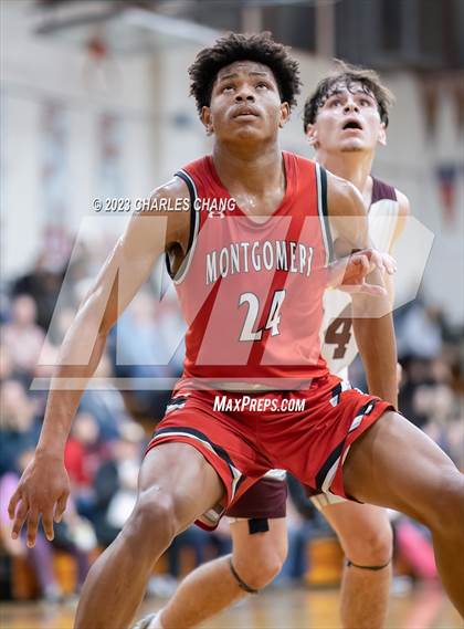 Thumbnail 1 in Montgomery vs Piner photogallery.