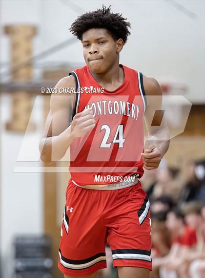 Thumbnail 1 in Montgomery vs Piner photogallery.