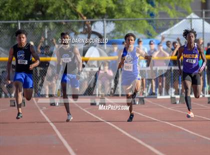 Thumbnail 1 in AIA Track & Field Championships (Boys 100/400m Dash DIV 1 & 3) photogallery.