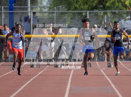 Thumbnail 3 in AIA Track & Field Championships (Boys 100/400m Dash DIV 1 & 3) photogallery.