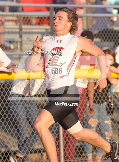 Thumbnail 1 in AIA Track & Field Championships (Boys 100/400m Dash DIV 1 & 3) photogallery.