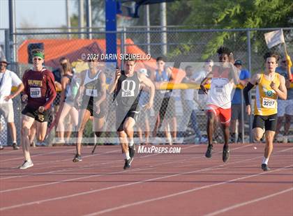 Thumbnail 1 in AIA Track & Field Championships (Boys 100/400m Dash DIV 1 & 3) photogallery.